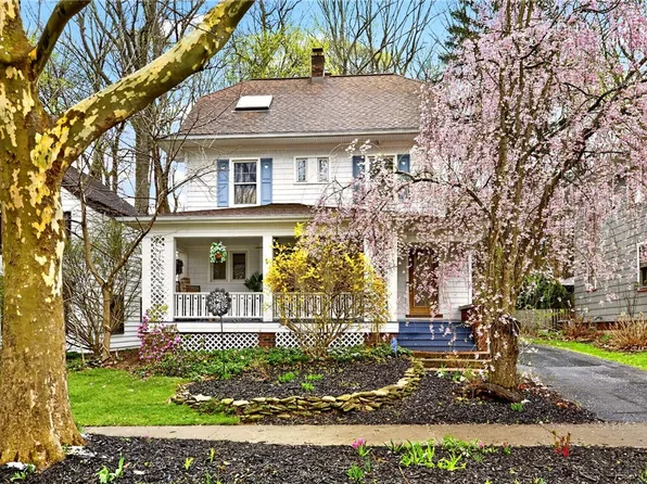 31 Highland Pkwy, Rochester, NY 14620