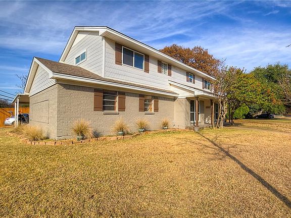 3rd image of 3105 Brincrest Dr