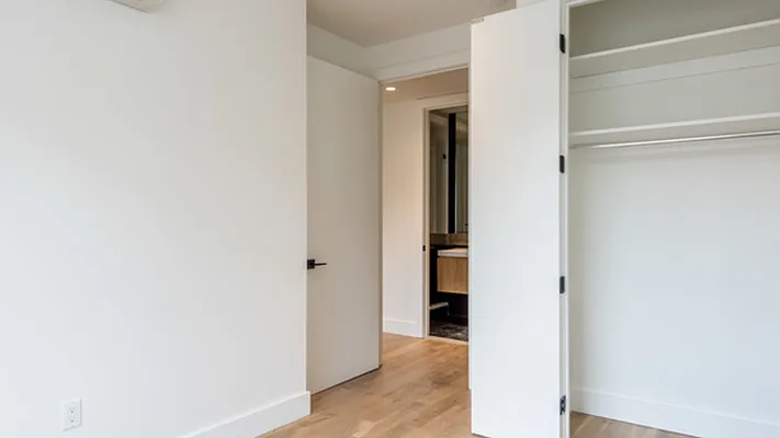 Rented by Nooklyn NYC LLC | media 71