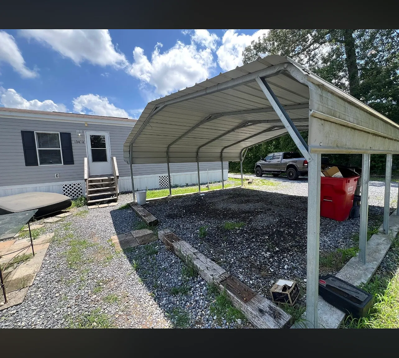 3 bed, 2.0 bath, 1300 sqft, $1,800 — Photo 2