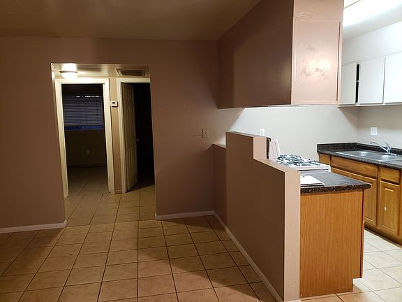3rd image of 321 W Orange Ave APT 4