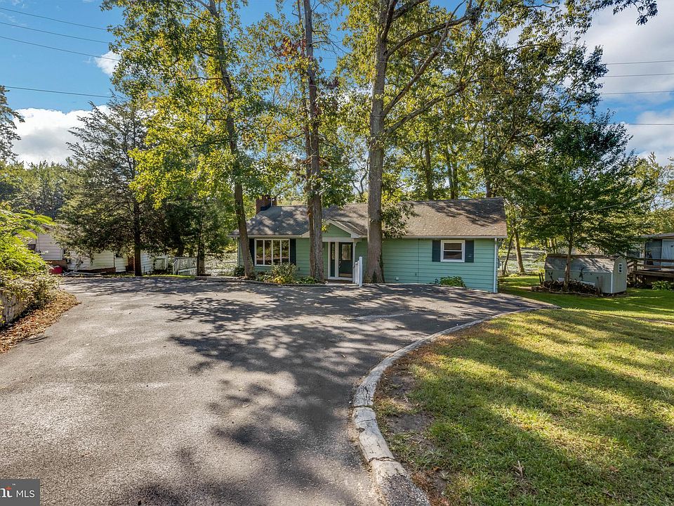 33 Commissioners Pike, Woodstown, NJ 08098 Zillow