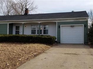 10505 E 25th Ter, Independence, MO 64052