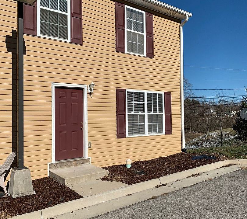 20 Station Ln NE, Christiansburg, VA 24073 Zillow