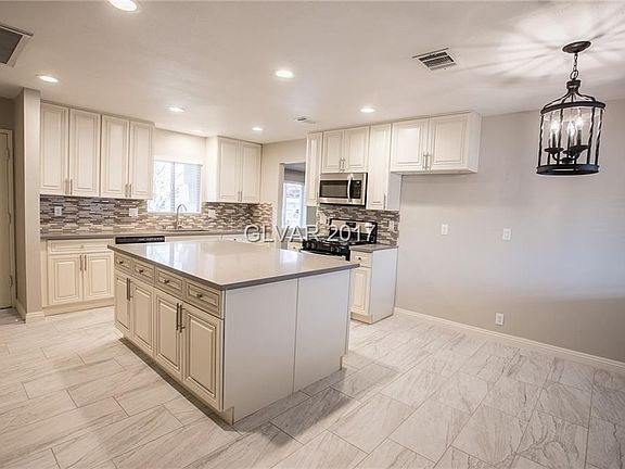 5th image of 3413 Navajo Way