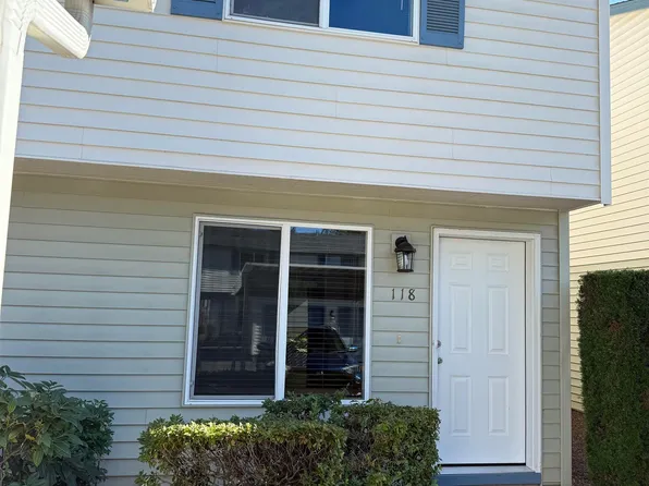 4792 Lancaster Dr NE APT 118, Salem, OR 97305