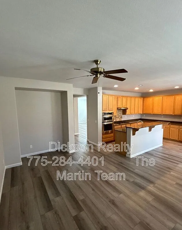 4 bed, 2.0 bath, 2041 sqft, $2,995 — Photo 3