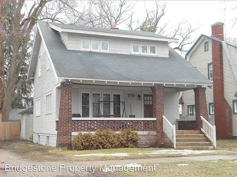 1st image of 715 Griggs St SE