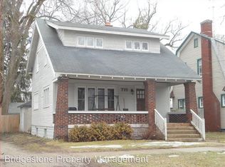 715 Griggs St SE, Grand Rapids, MI 49507