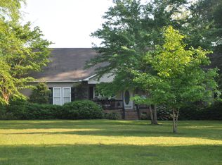 2025 Bentz Rd, Wadmalaw Island, SC 29487