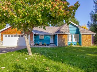 1660 Ben Aire Cir, Grants Pass, OR 97527