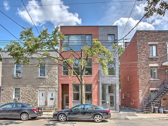 3rd image of 2356 Rue Logan #2360