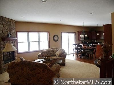 3rd image of 15586 Enfield Ave N