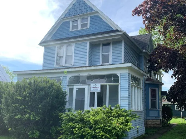 1724 Market St, La Crosse, WI 54601