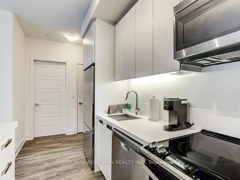 333 Sea Ray Ave #D127 — Photo 7