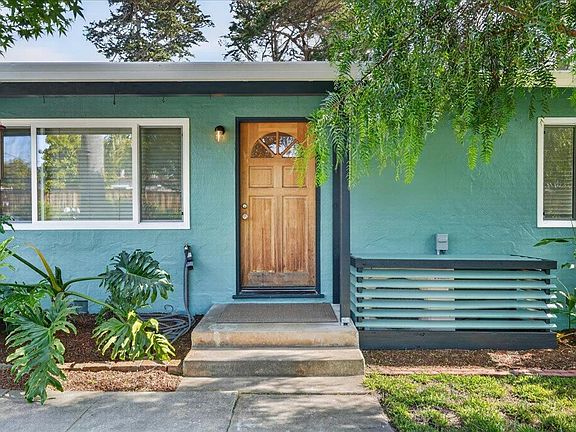 2nd image of 603 Harriet Ave