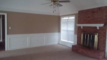 FIREPLACE/ LIVING ROOM