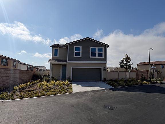 2nd image of 36594 Camino Springs Ave