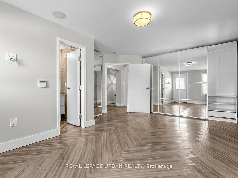 901 Pape Ave — Photo 12