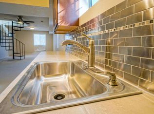 2422 Hollywood Ave NW, Albuquerque, NM 87104