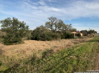 2111 Granada Hls, New Braunfels, TX 78132