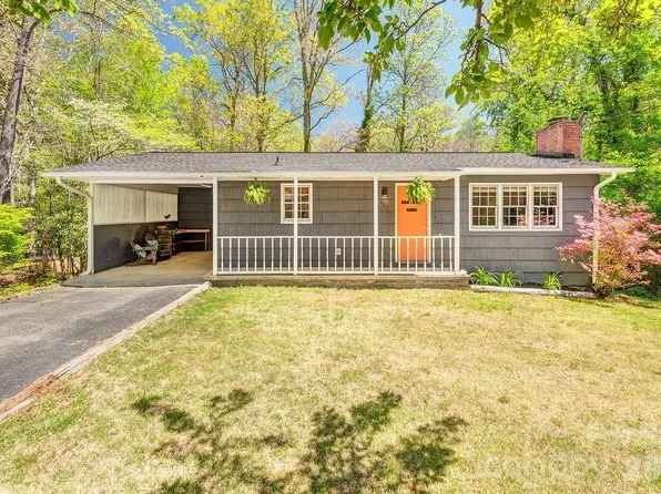 24 Forest Ln, Black Mountain, NC 28711