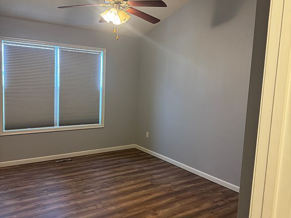 4th image of 83 Galaxy Dr