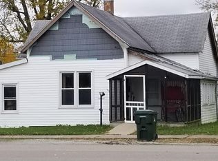 117 White St, Shirley, IN 47384