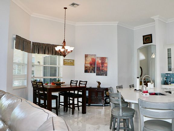 4th image of 11551 Paradise Cove Ln
