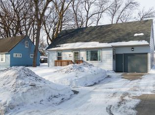 813 19th St S, Fargo, ND 58103