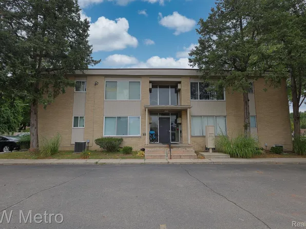 25535 Lahser Rd #A-4, Southfield, MI 48033