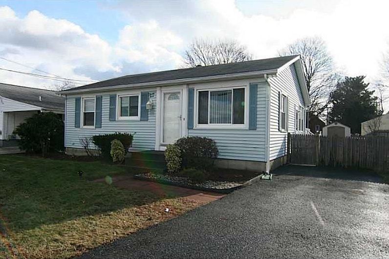 1st image of 23 Taylor Dr