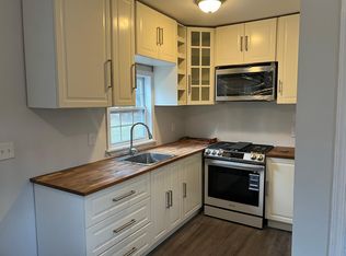 151 W Mill Rd, Long Valley, NJ 07853