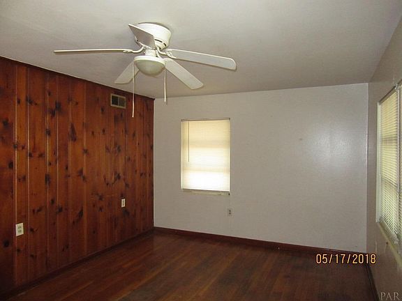 2nd image of 700 Mills Ave APT D