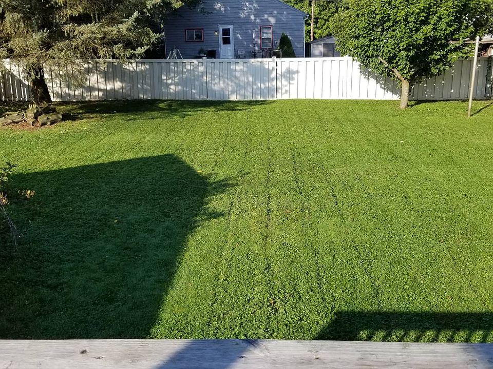 1st image of 423 Sears St