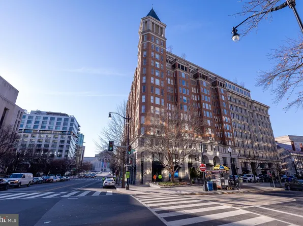 601 Pennsylvania Ave NW APT 201, Washington, DC 20004