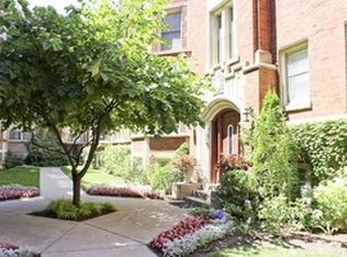6812 N Ashland Blvd #2C, Chicago, IL 60626