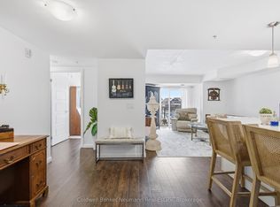 17 Kay Cres #302, Guelph, ON N1L 0P1