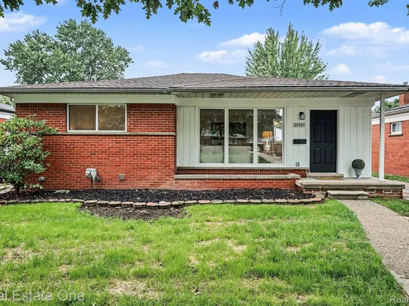 20324 Sunnydale St, Saint Clair Shores, MI 48081
