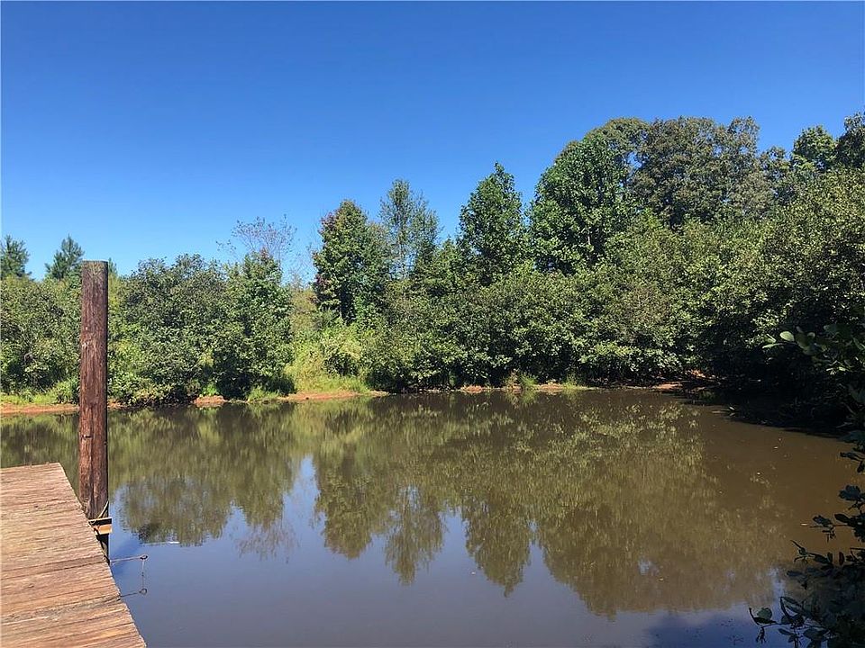 2nd image of 2190 Hurricane Shoals Rd