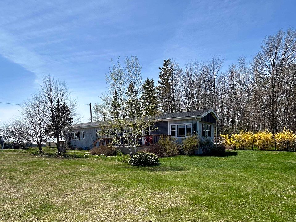 1st image of 2145 Strathcona Rd