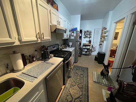 3rd image of 31-29 36th St #1