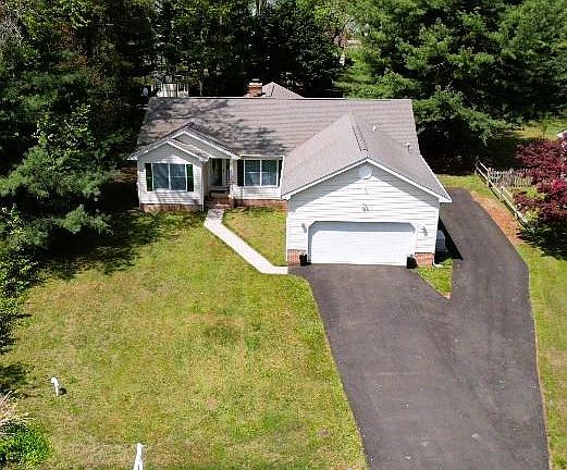 5th image of 1006 Worcester Dr