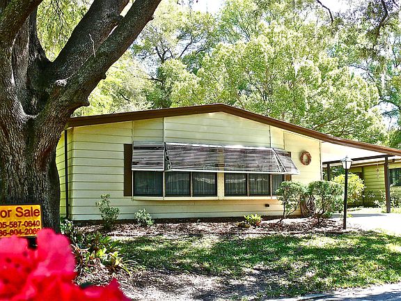 2nd image of 303 Knot Way