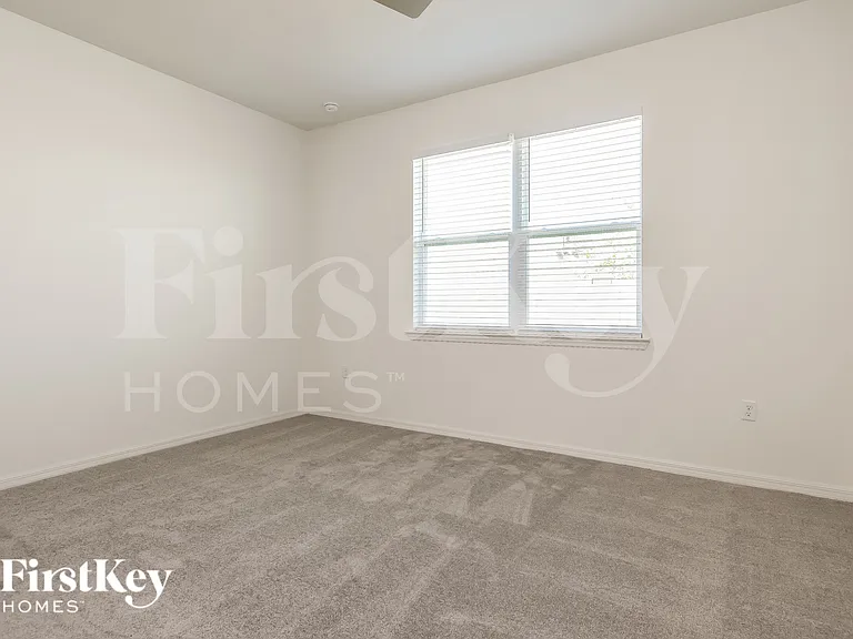 1240 Spokane Point — Photo 15