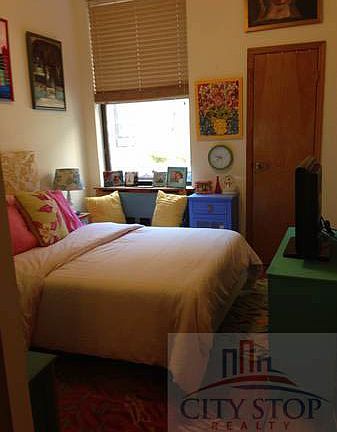 3rd image of 48 W 76th St APT 2B