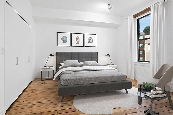 Sold by The SIMPLE Real Estate Co | media 8