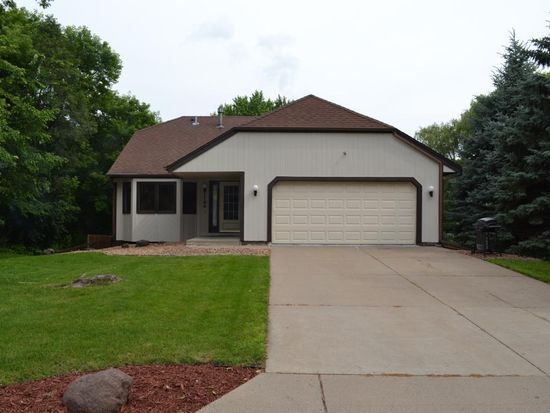 1704 Skyline Dr N, Burnsville, MN 55337