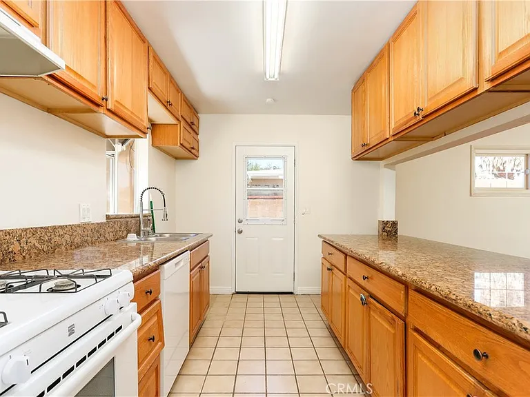 38939 Ocotillo Dr — Photo 4