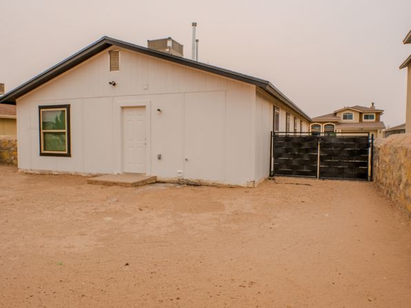 109 Alamito Creek Ave, Clint, TX 79836